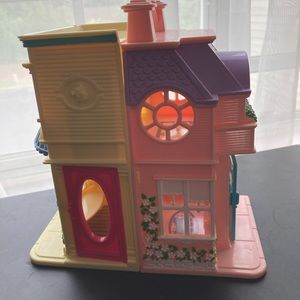 2001 Mattel dollhouse